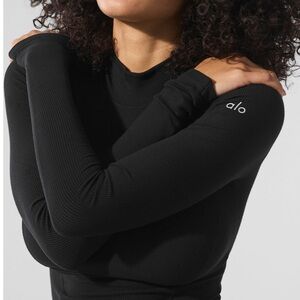 Alo: Ribbed Mesmerize Mock Neck Long Sleeve (Black)